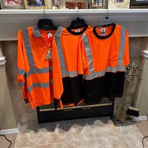 Men’s Reflective Work Construction Road Work Shirts  Size XL  Bundle  NEW!